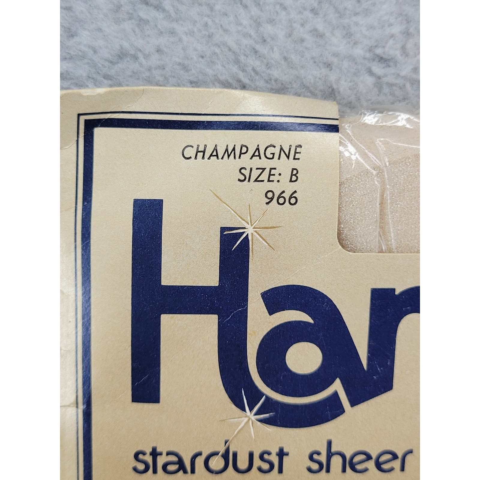 Vintage Hanes Oleg Cassini Stardust Sheer Pantyhose Champagne Size B 1983 USA