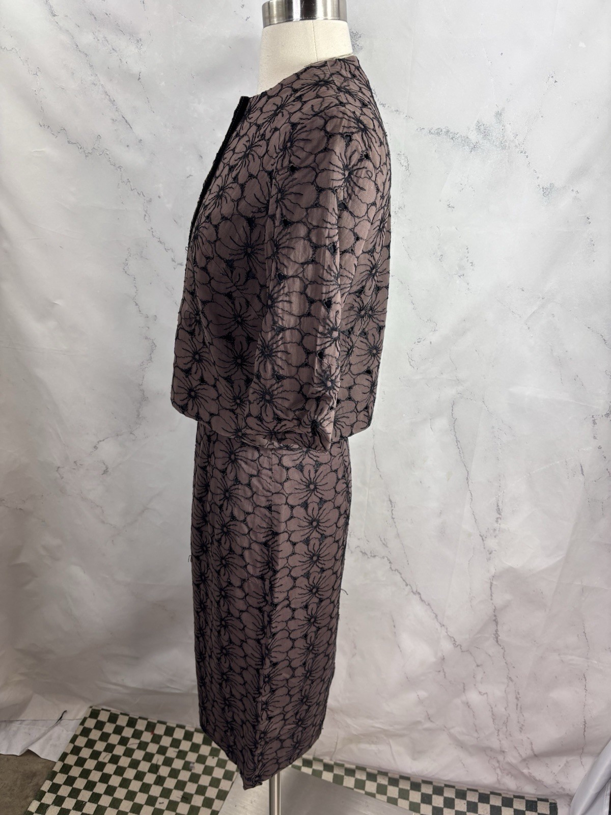 VTG 50s Union Label Floral Skirt Suit Set Brown Black MCM Wiggle Mad Max S 1950s