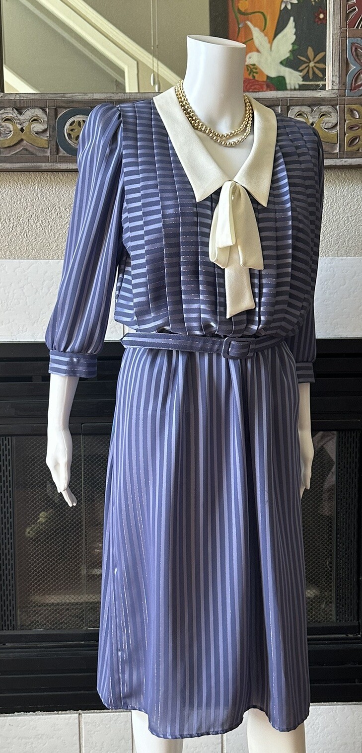 Vtg 80s JSJ Belted Dress Womens Polyester Blue Dynasty Style 34” Bust 28” Waist