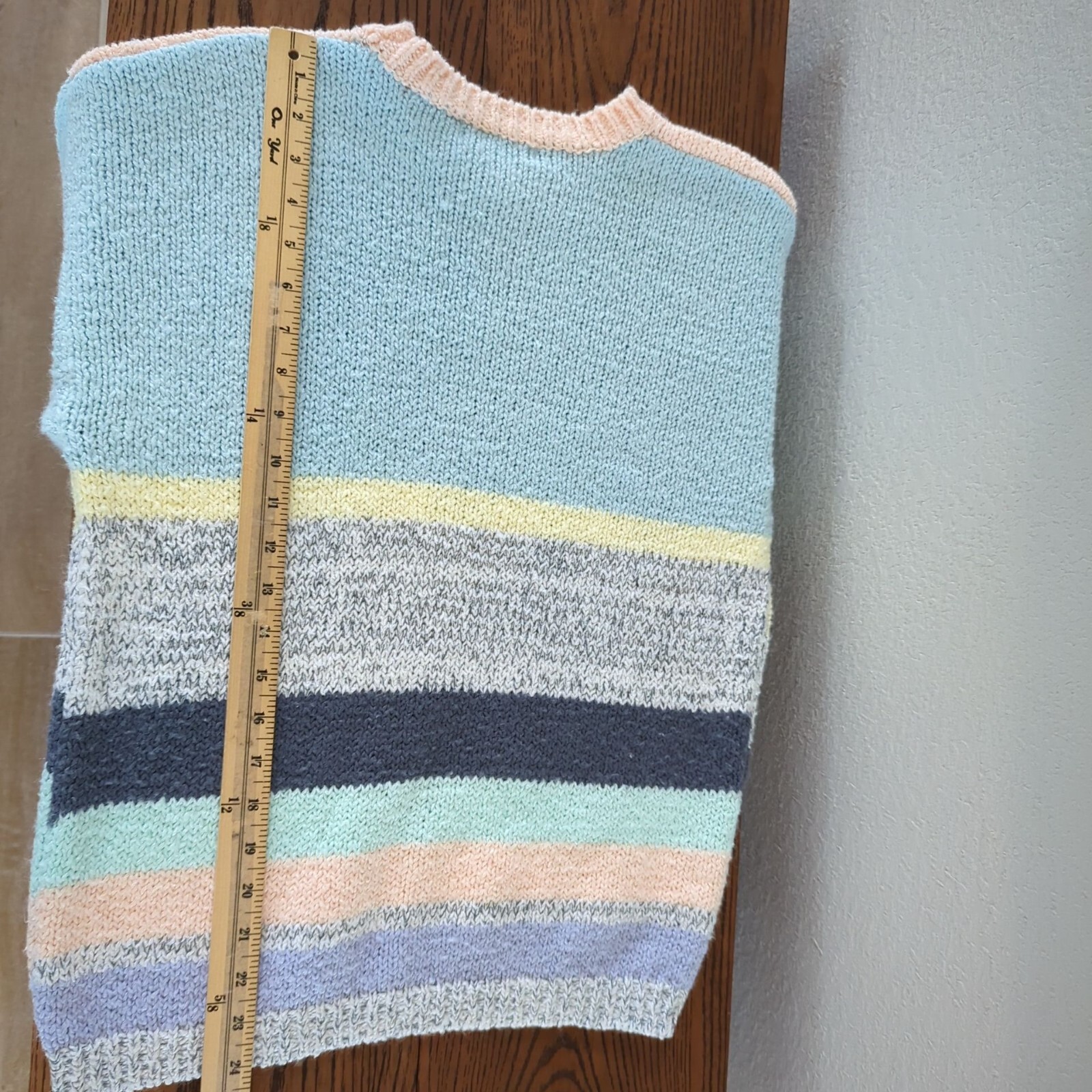Vintage One Step Up Chevron Pattern Sweater Medium Acrylic Knit