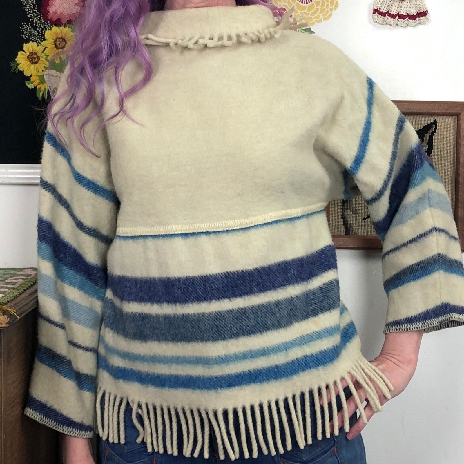 Vintage Lapp Lander Blanket Sweater, 70s Cream & Blue Fringed Wool Mockneck Sz S