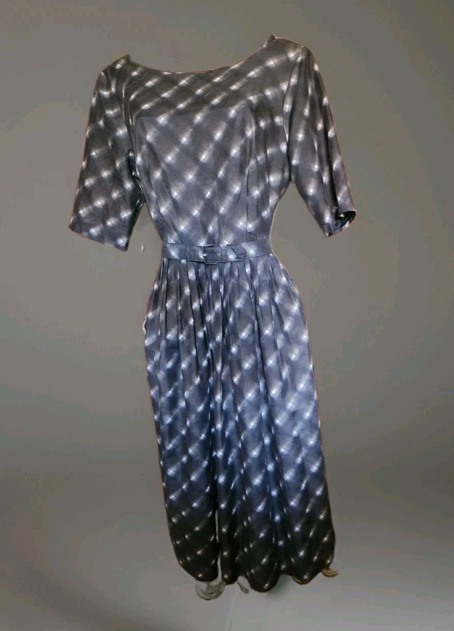Vintage Miss Tall America Dress Brown Geometric Print A Line Pleated Belted