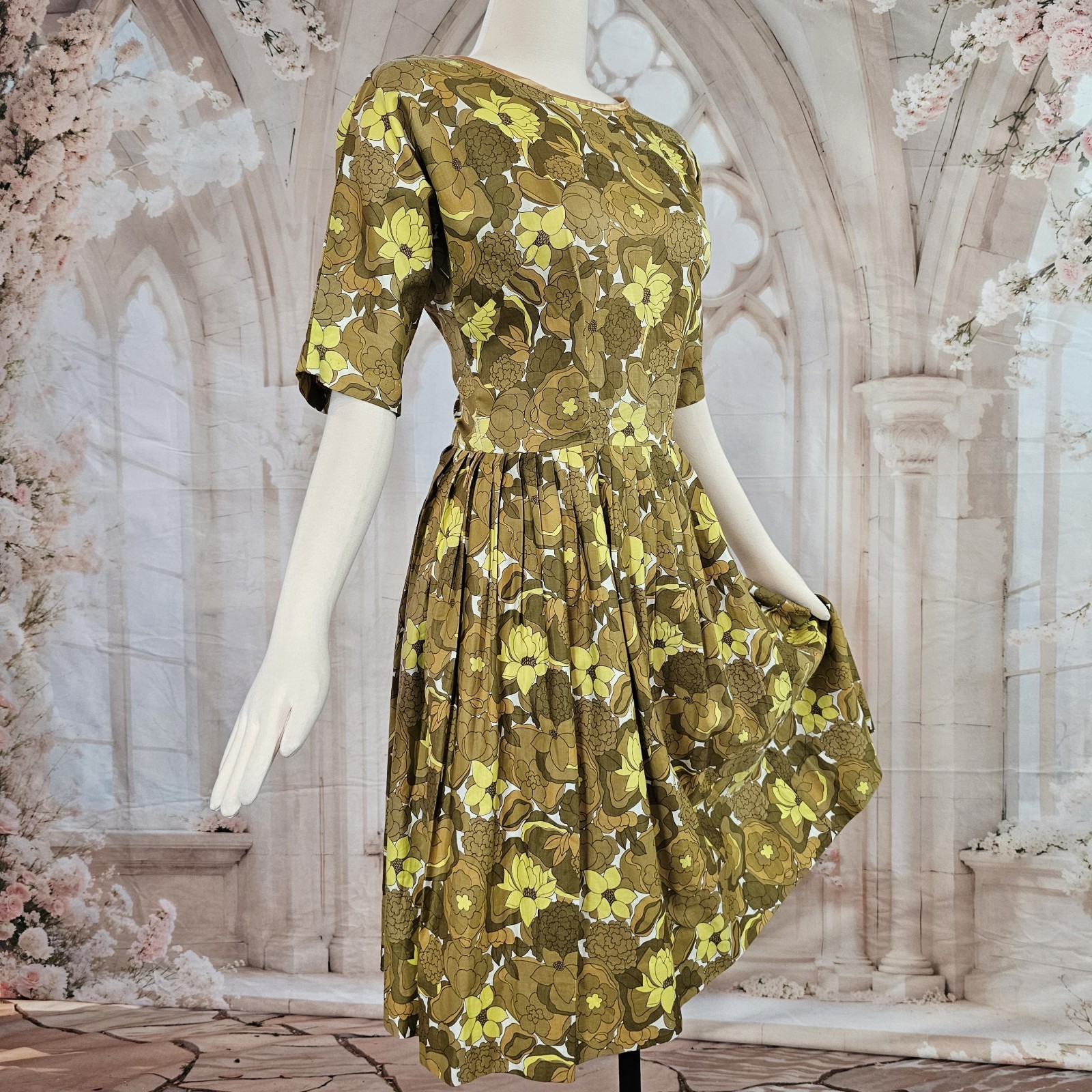 Vintage 1960’s Dress Mod Swing Half Sleeve Fit and Flare Bohemian Mustard Floral