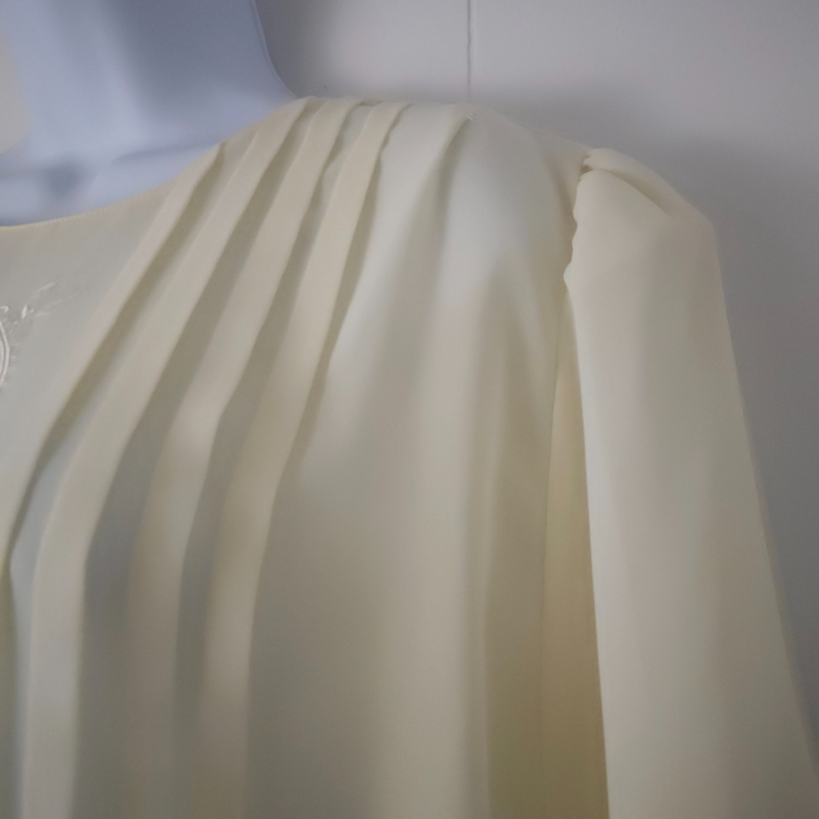 VTG 70s Off White Blouse Philippines Embroidered Poetcore Cottagecore XL 24 PTP