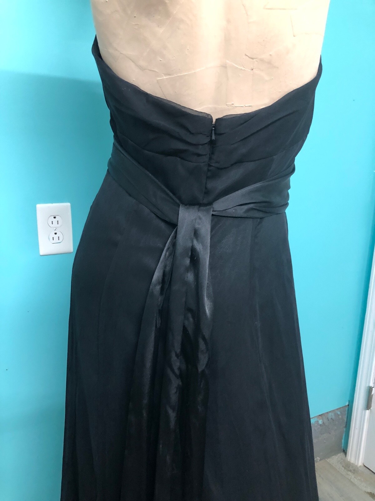 VTG Y2K WATTERS/WATTERS Black Halter Chiffon Satin Mermaid Evening Formal Gown~8