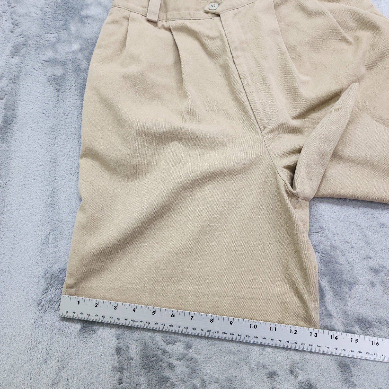 Vintage 90s Haggar Casuals Shorts Womens 12 Tan Pleated High Rise Bermuda Mom
