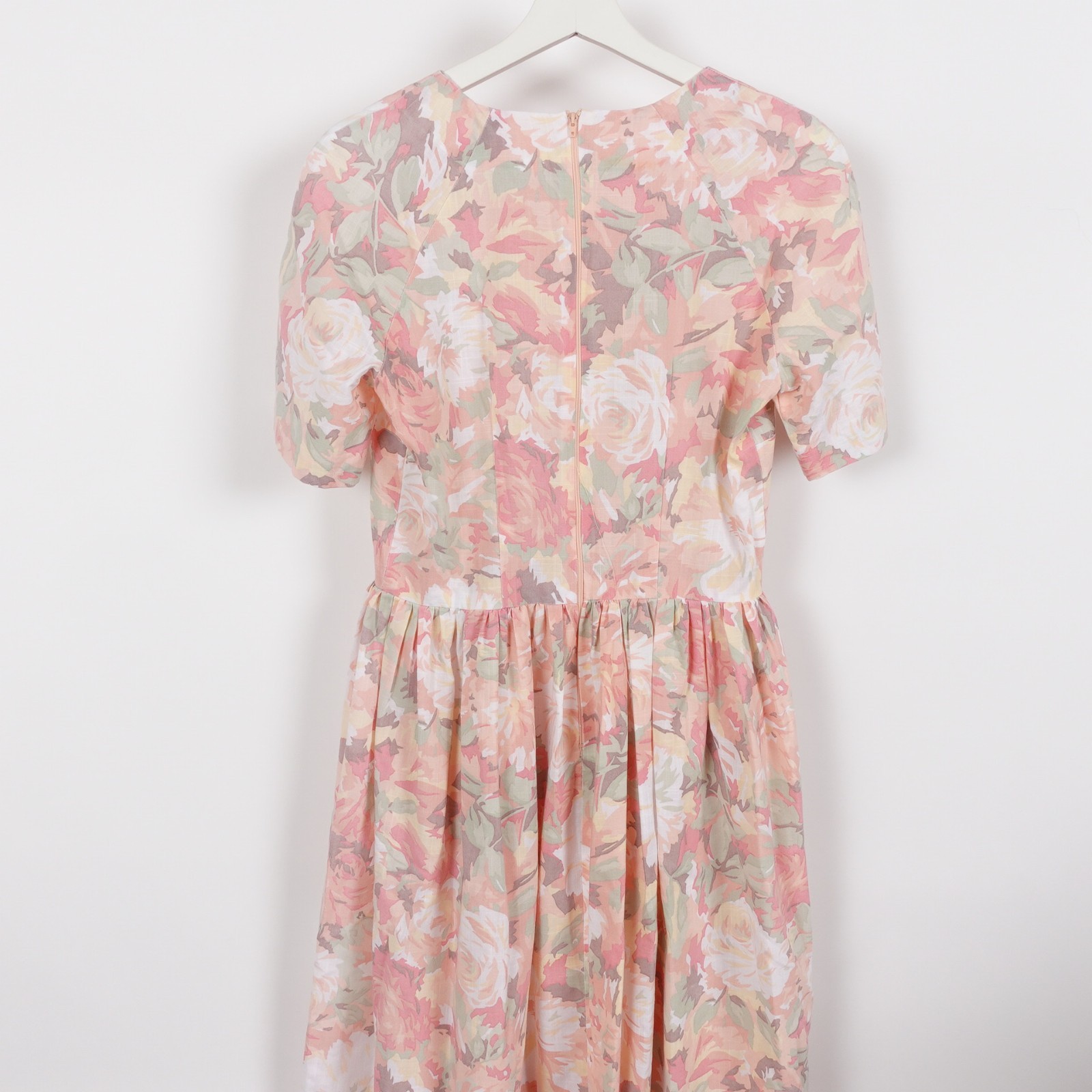 Vintage 70s Women’s Prairie Sun Foral Rose Dress Size Women’s Medium Pastel Pink
