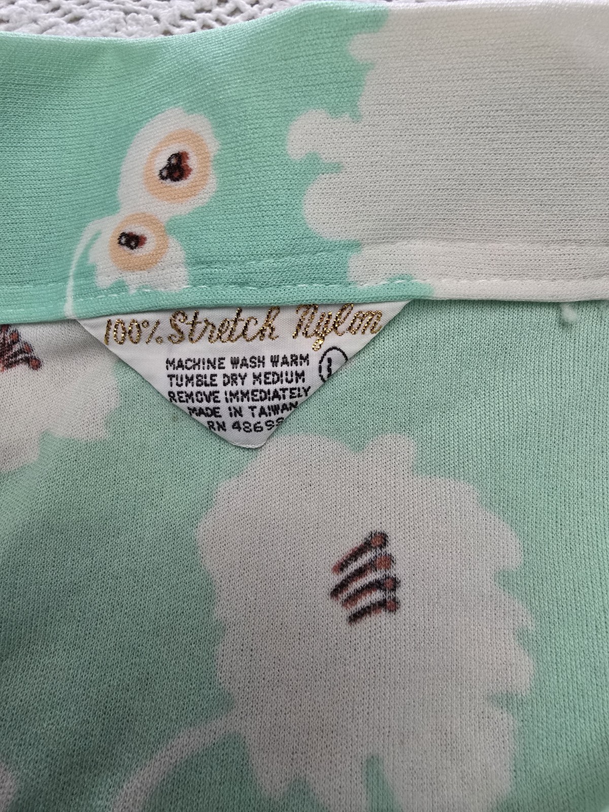 70s Mint Green Floral Disco Shirt Dagger Collar Fits Modern XS/S (Tagged L)