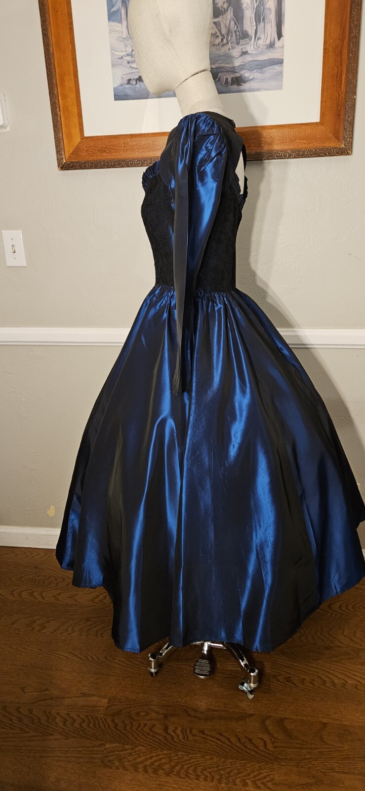 Vintage 1980s Midnight Blue Gunne Sax Prom Dress As Pictured