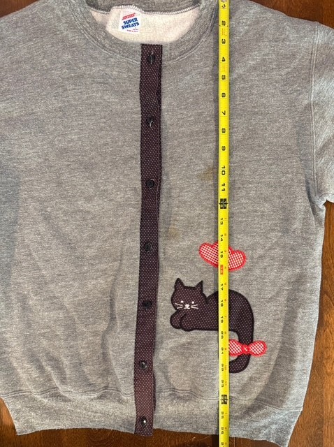 Vintage Handmade Button Down Cat Gray Sweatshirt Cottage / Granny Core Size L