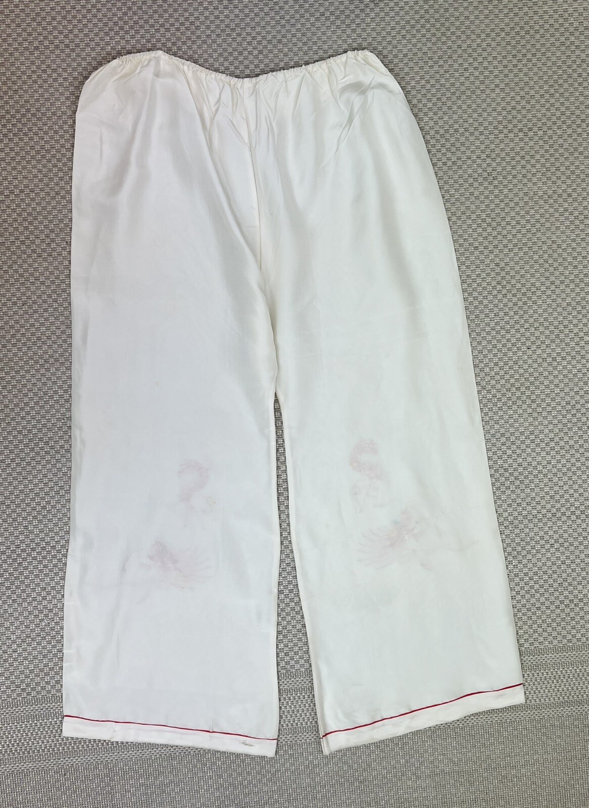 1940s Vintage Asian Japanese White gold Embroidered Dragon Pajama pant top set