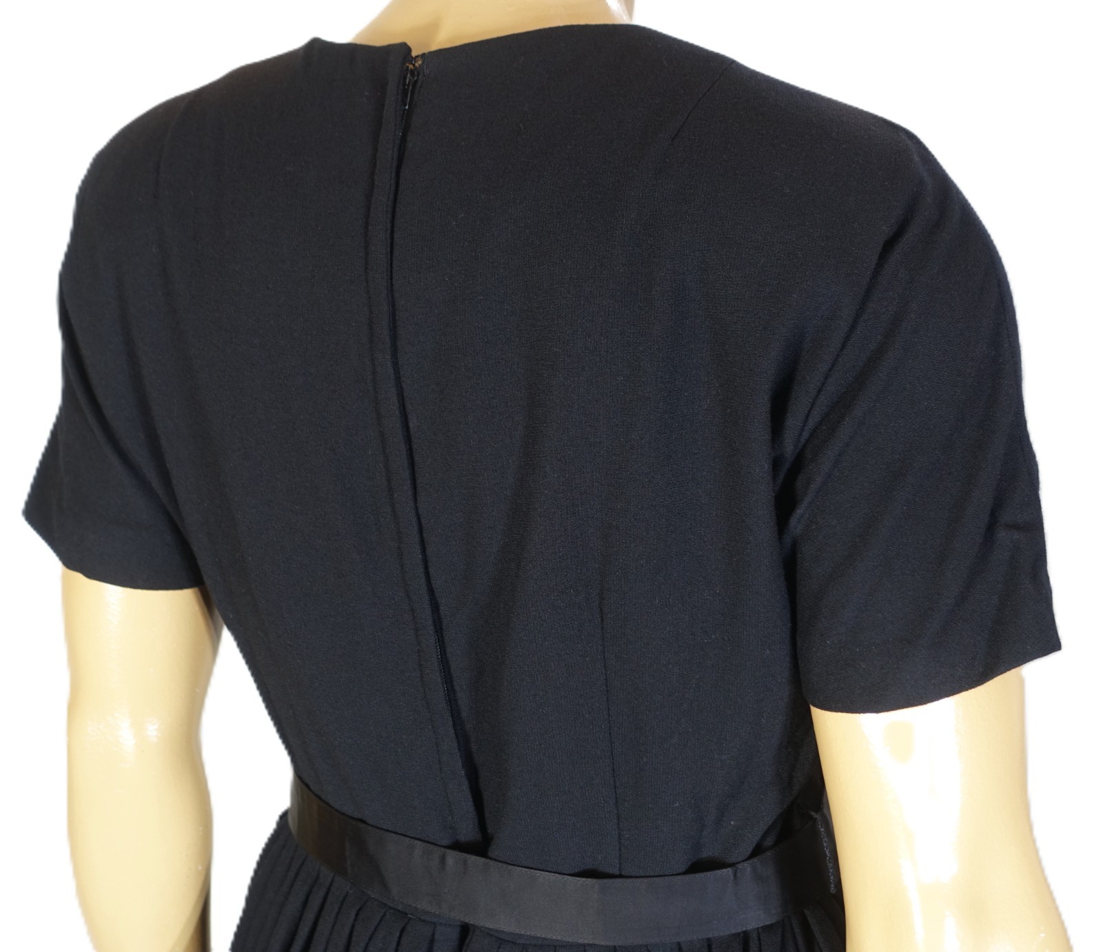 VTG JR. PLENTY SHOP LANE BYRANT 1950’S BLACK SHT SLV BEADED TOP BELTED TEA DRESS