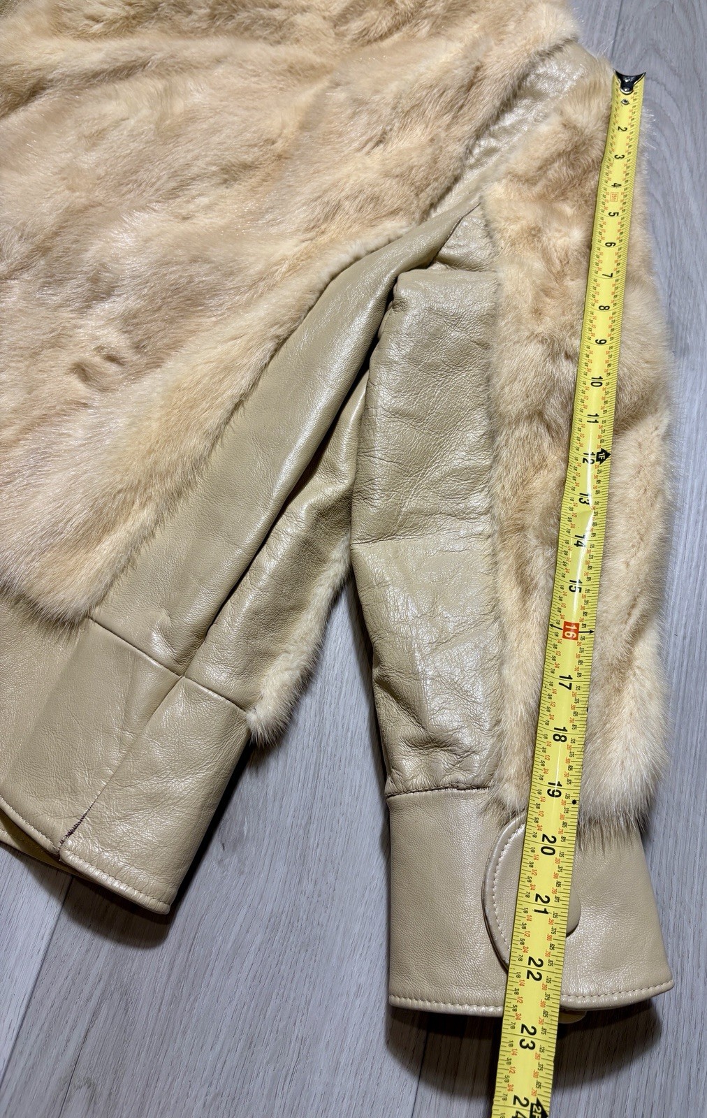 VTG 1960s Maurie Gaull Furs Boston Genuine Fur Leather Trim Coat Women’s Large
