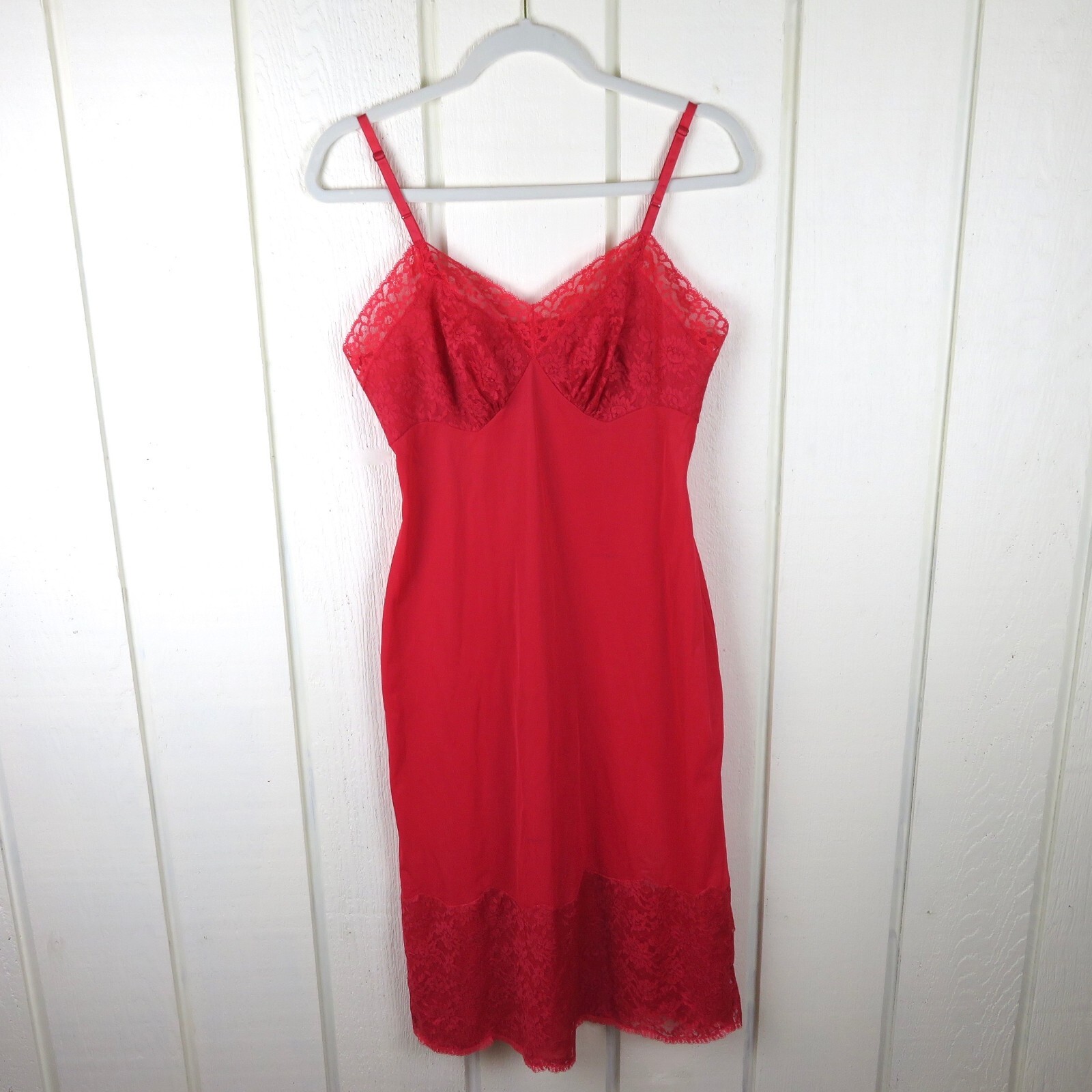 Vintage Vanity Fair Night Gown Nylon Tricot Lace Red 34 T