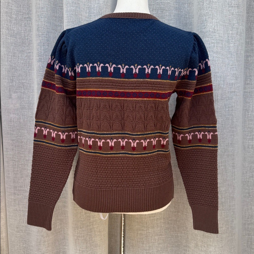 Vintage crewneck small sweater in brown and blue colors