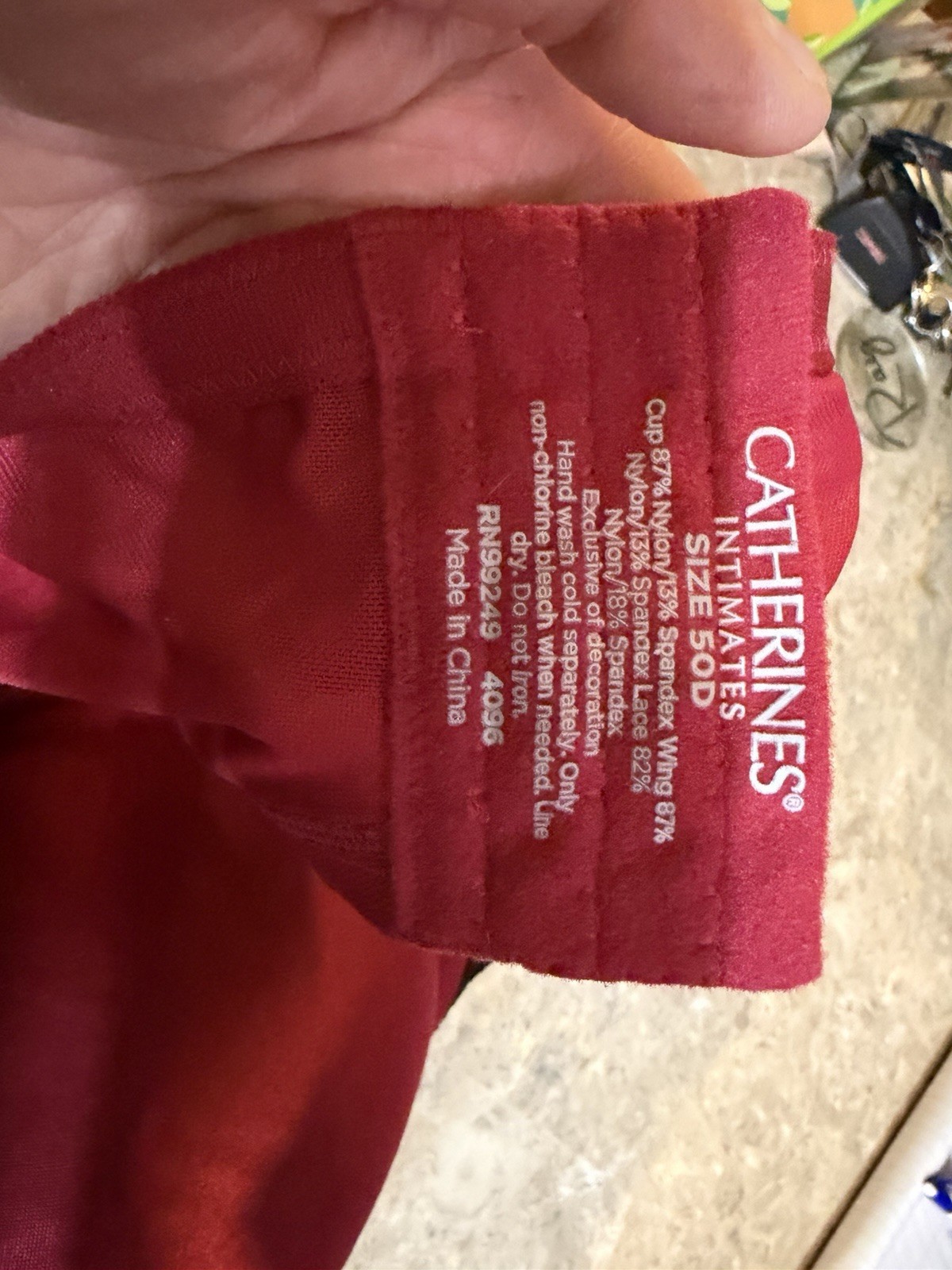 VINTAGE CATHERINES INTIMATES MAROON & BLACK BRA! 50 D