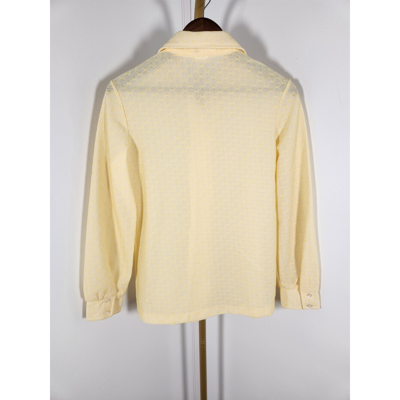 Vintage 70s Catalina Sportswear Yellow Lace Textured Blouse Size Large