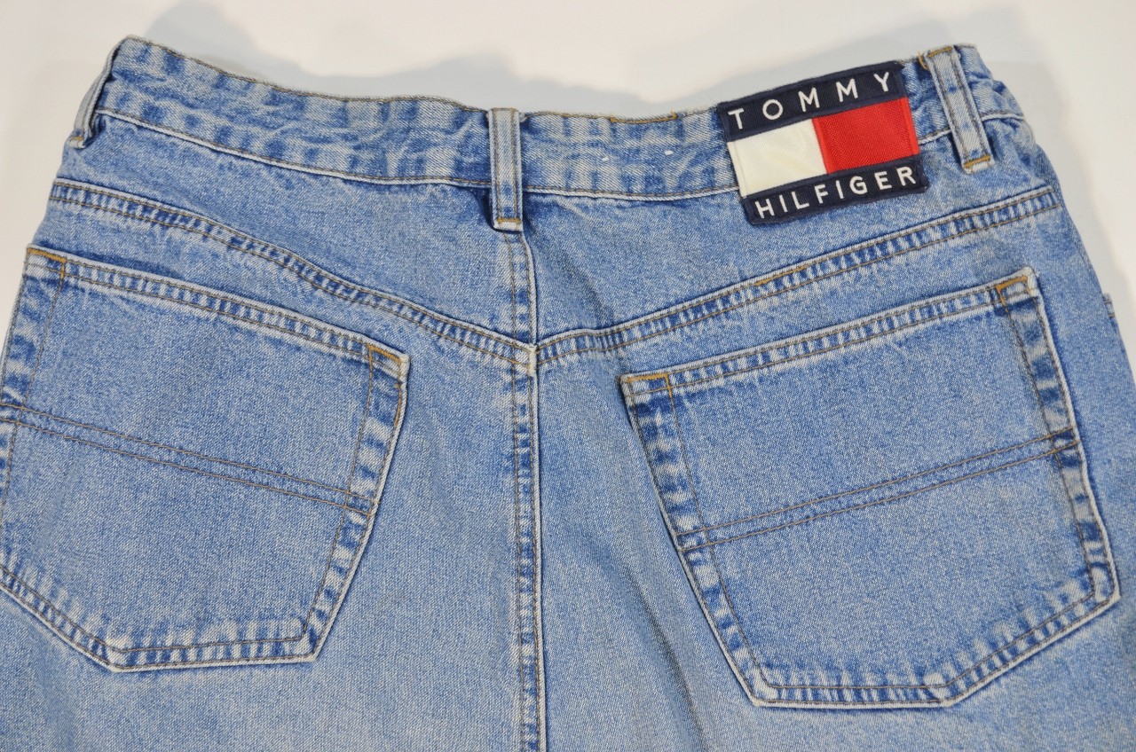 VTG Tommy Hilfiger Womens Denim Jean Shorts Medium Blue Wash 16 Big Flag Logo
