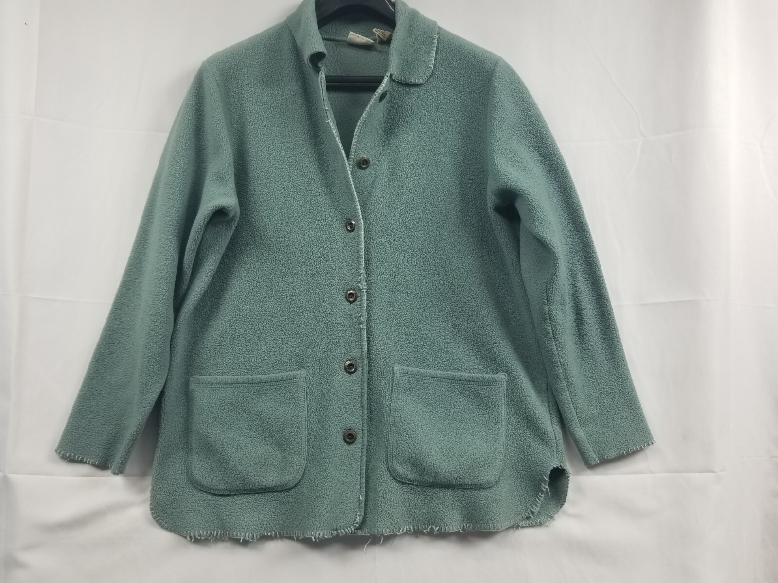 L.L. bean vintage 90s button down Green cardigan Sweater Women’s Made In Macau