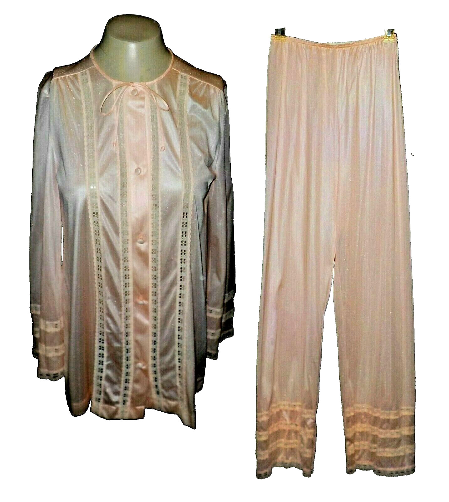 vintage-1960s 2-PC PJs Pajamas Gossard Artemis Nylon Pink 62-18 S