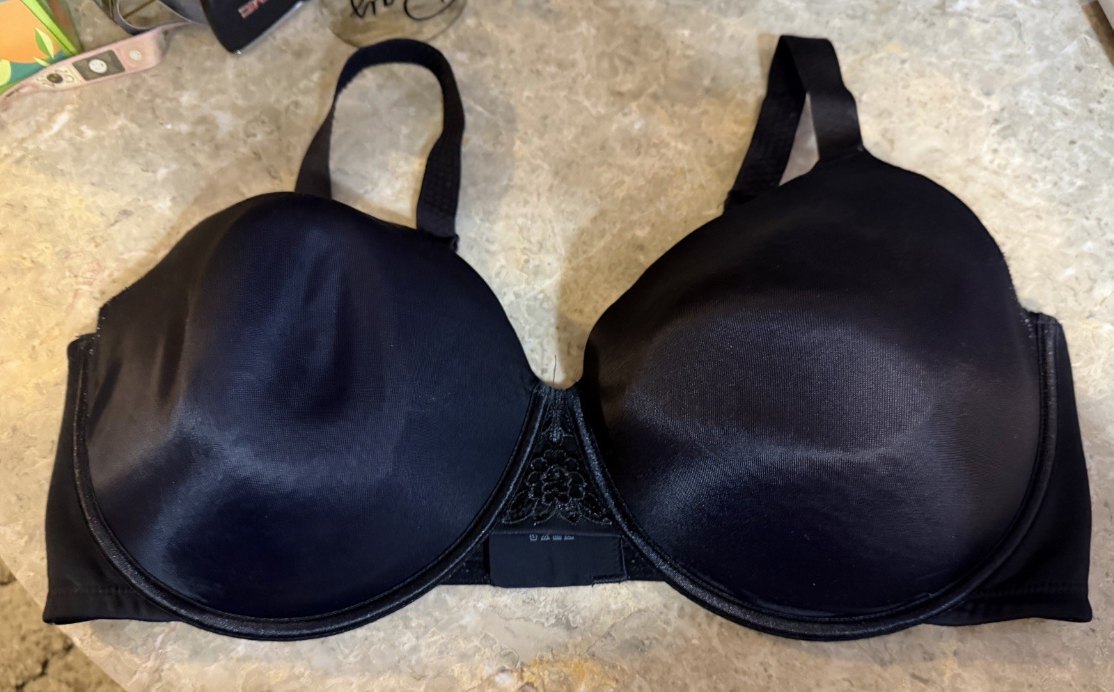 VINTAGE VANITY FAIR BRA! 42 DDD. BLACK