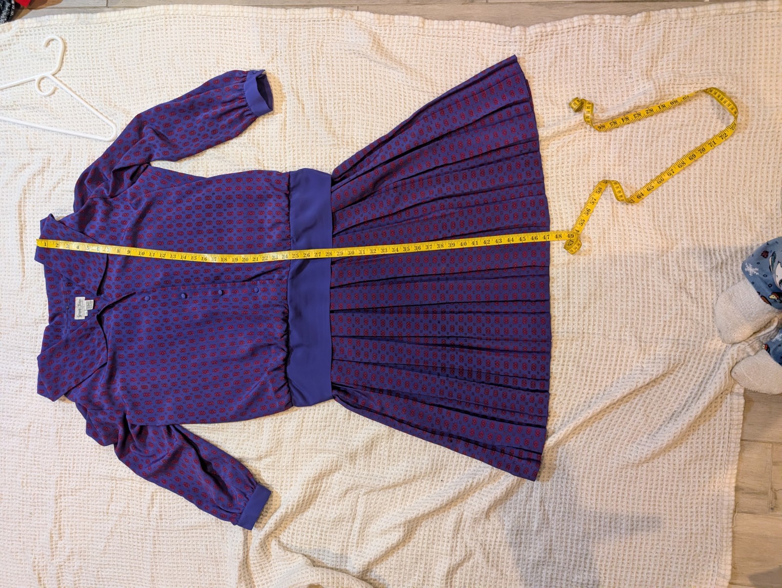 Vintage 1980 Grace Tone Fashion Purple And Red Dress. Vintage Size 20
