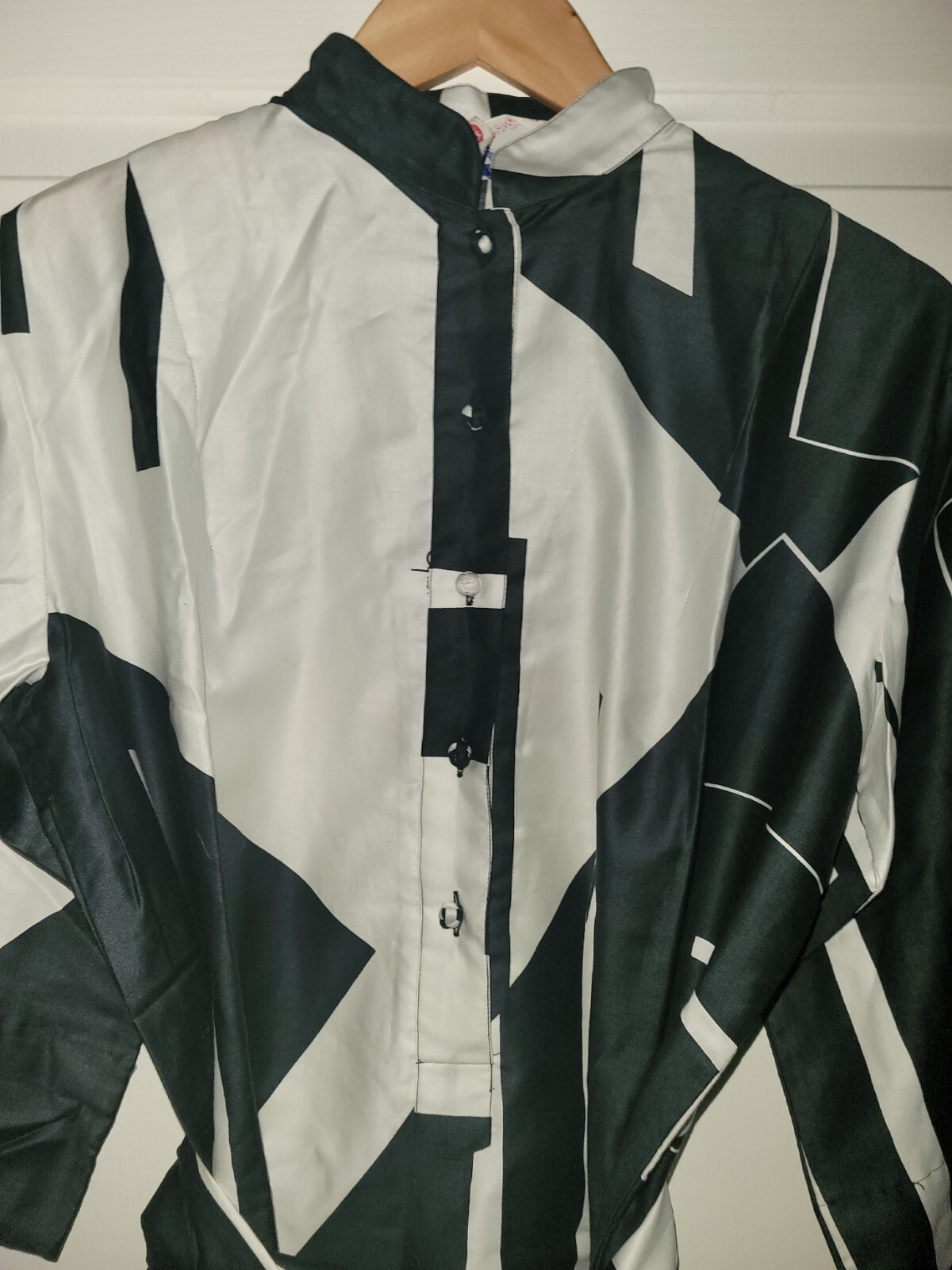 Vtg. Catherine Ogust Penthouse Gallery Mod Shift Burma Forever Dress Tie Art OS