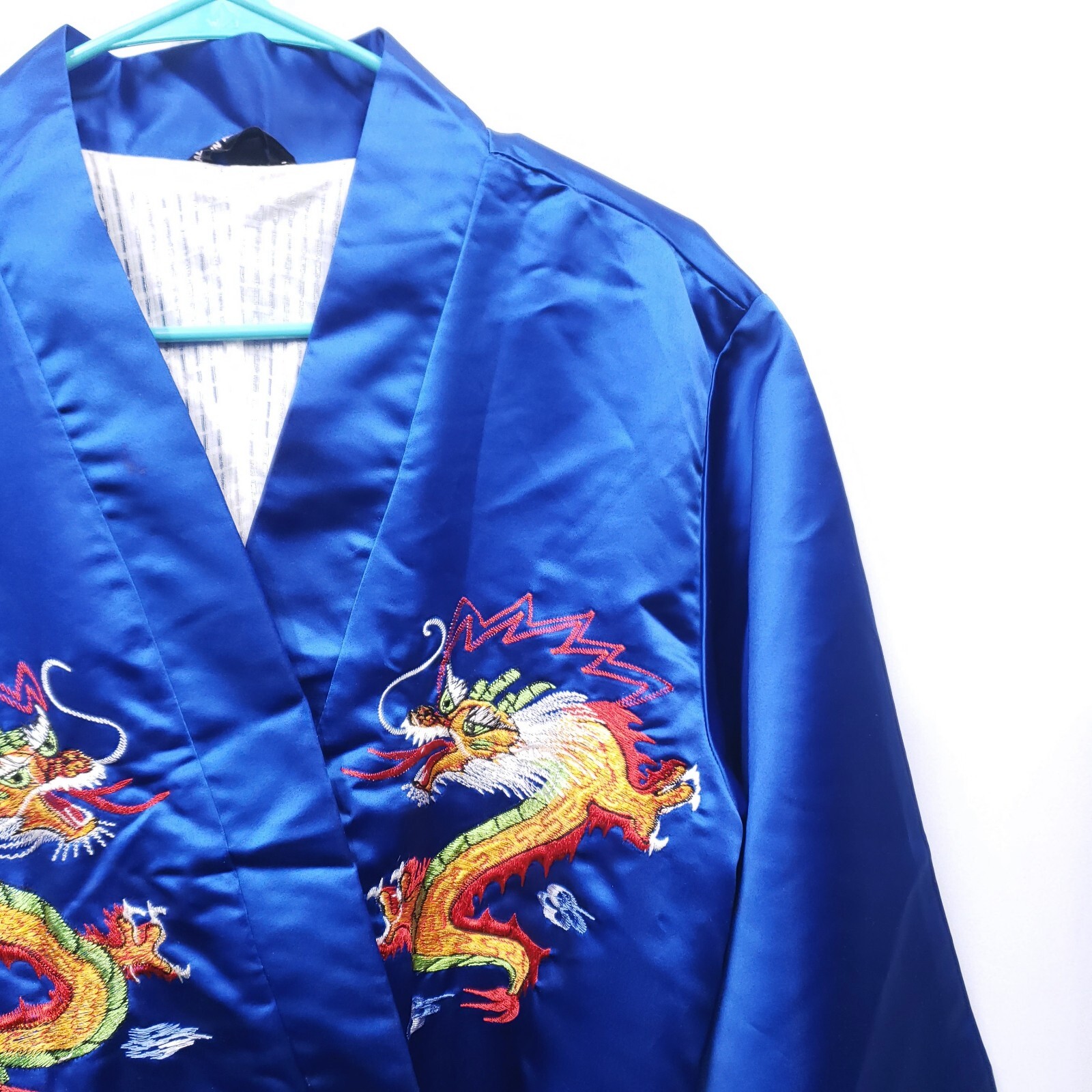 VTG Made In Korea Blue Silk Hand Embroidered Dragon Kimono Robe Lined Sz M