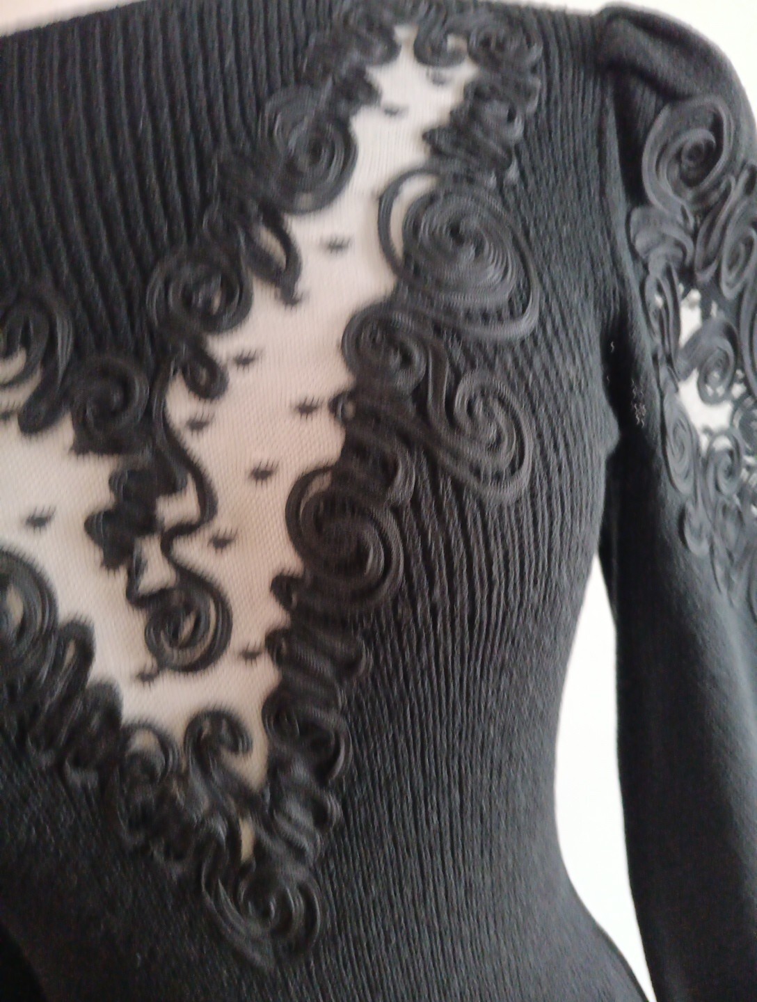 Pat Sandler For Wellmore Dress Saks Fifth Ave Black Zip Sz 4 Women’s Gorgeous