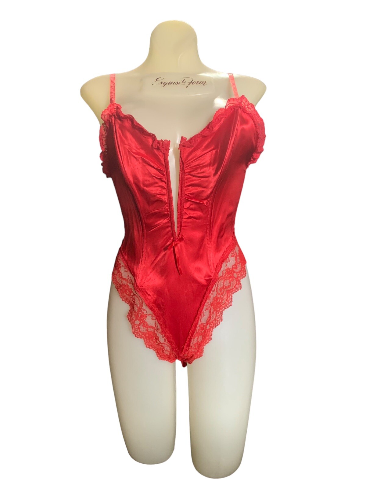 VTG E Bole GLOSSY Lipstick Red Satin Spandex TEDDY Bodysuit Bra PANTY Med Lace