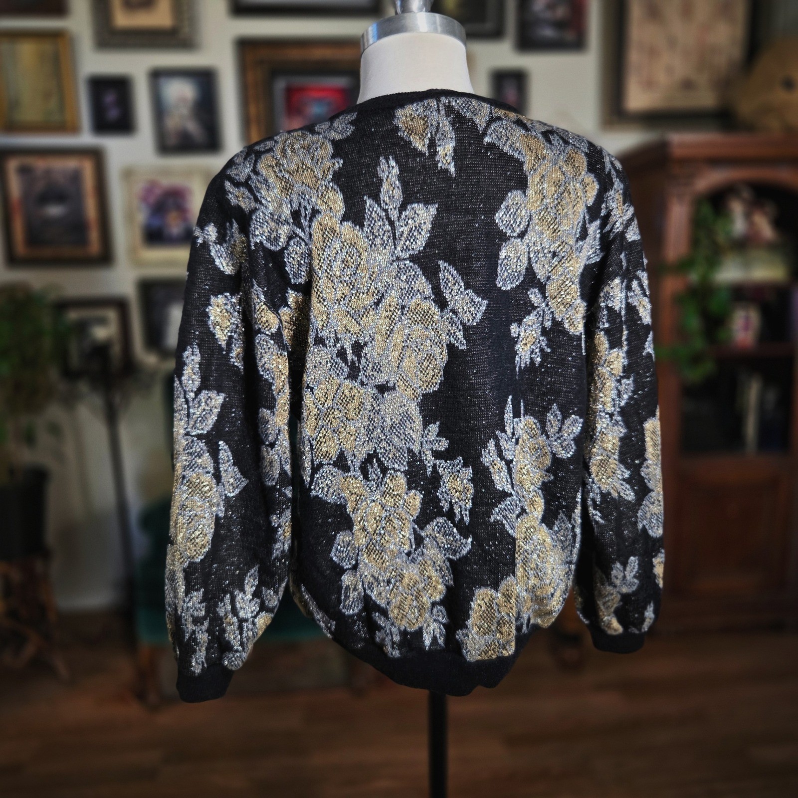 Vintage 90s Top Notch Metallic Floral Knit Sweater Black Gold V-Neck Long Sleeve