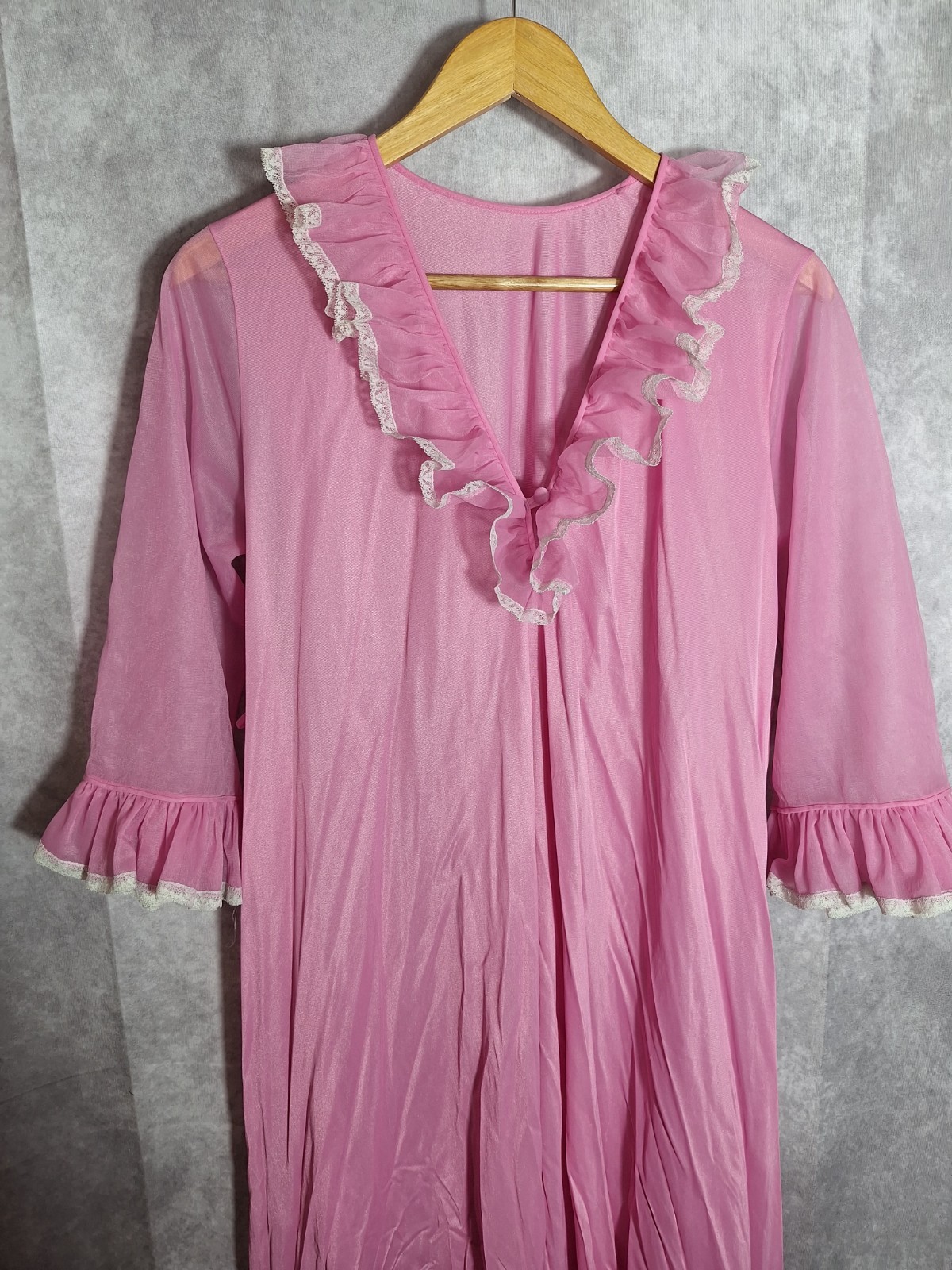 Vintage 80s Silky Nightgown Sz Large Pink Regency Romantic Old Money Made In USA