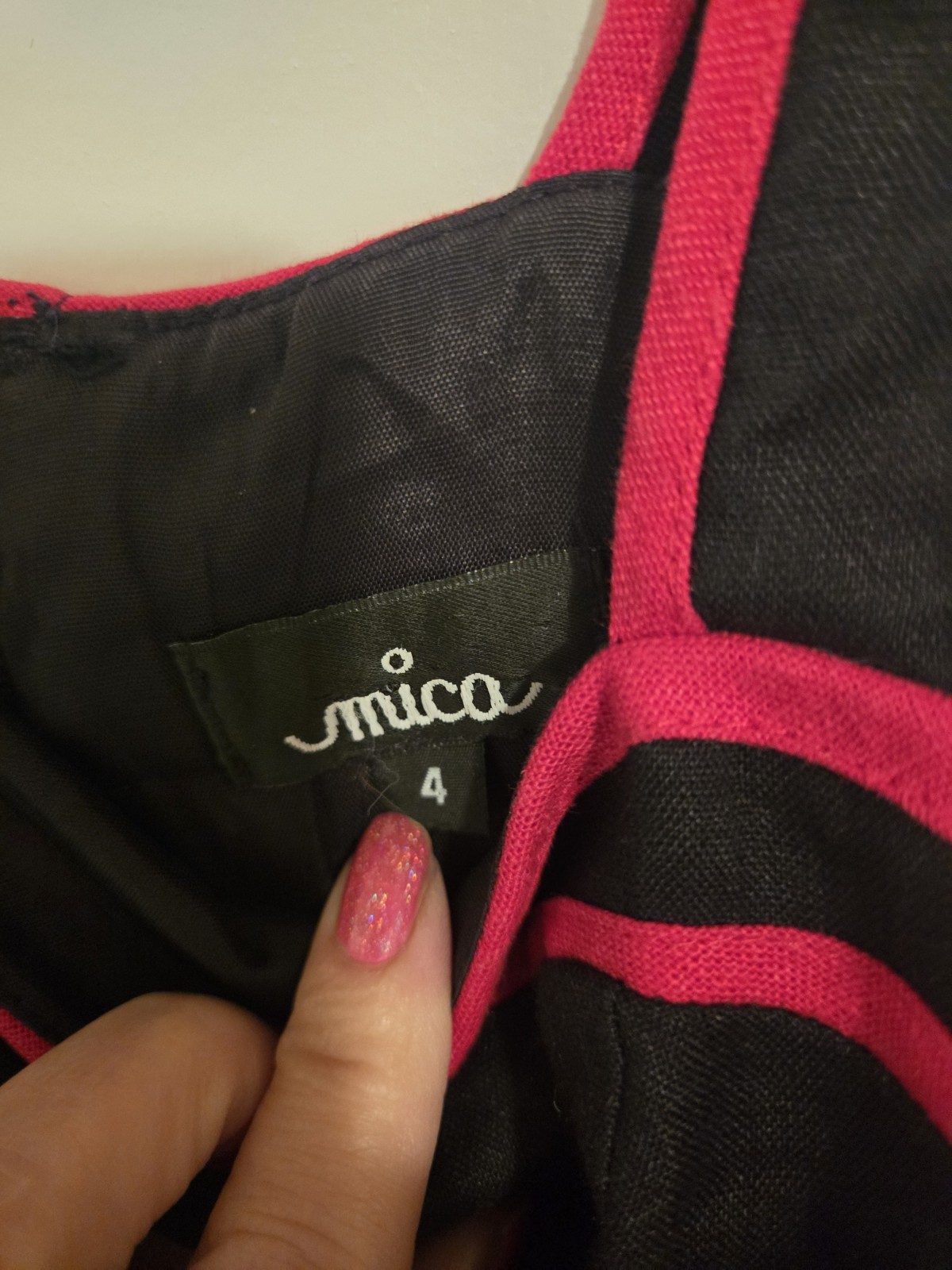 PRETTY Vintage MICA Black Linen Embroidered Floral Sundress Dress Sz Small 4