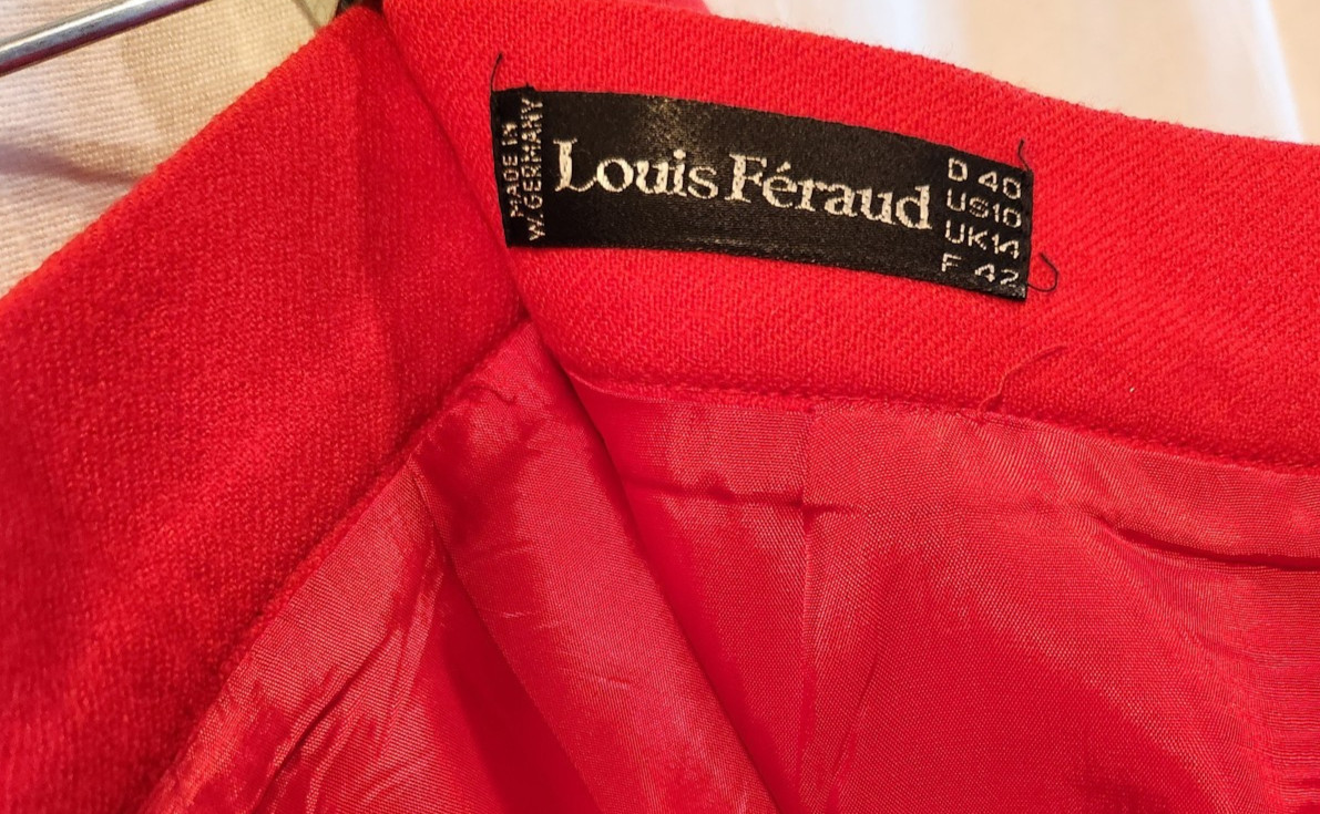 VTG. LOUIS FERAUD RED SKIRT 100% PURE NEW WOOL MADE IN W. GERMAN SIZE 10