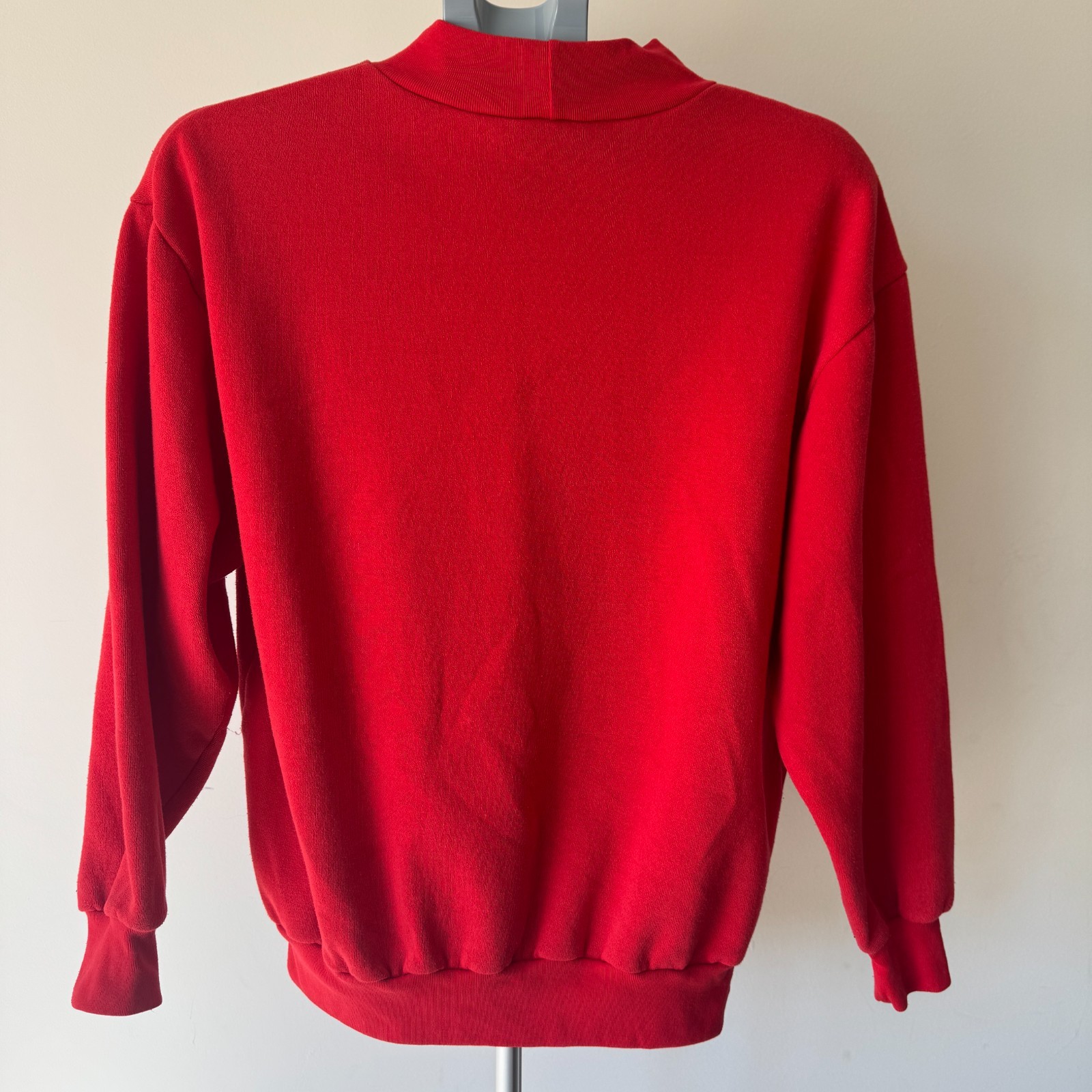 Vintage First Run Bear Sweatshirt M Red Applique 90s Cabin Cottagecore Woodland