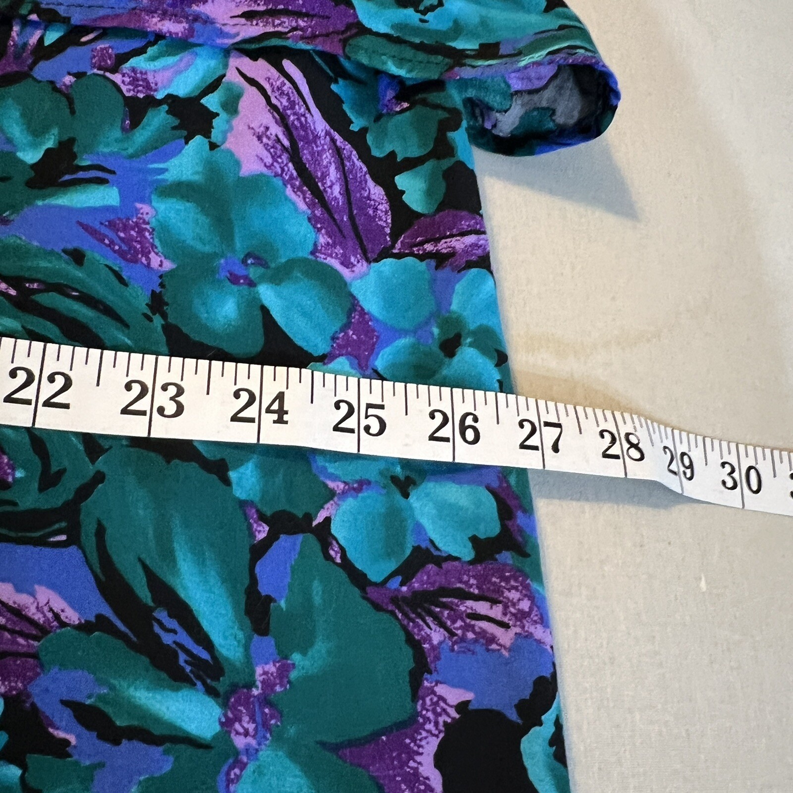 Sally III Vgt Dress 1980 Size 24 Black Teal Purple Floral Rayon Button Front