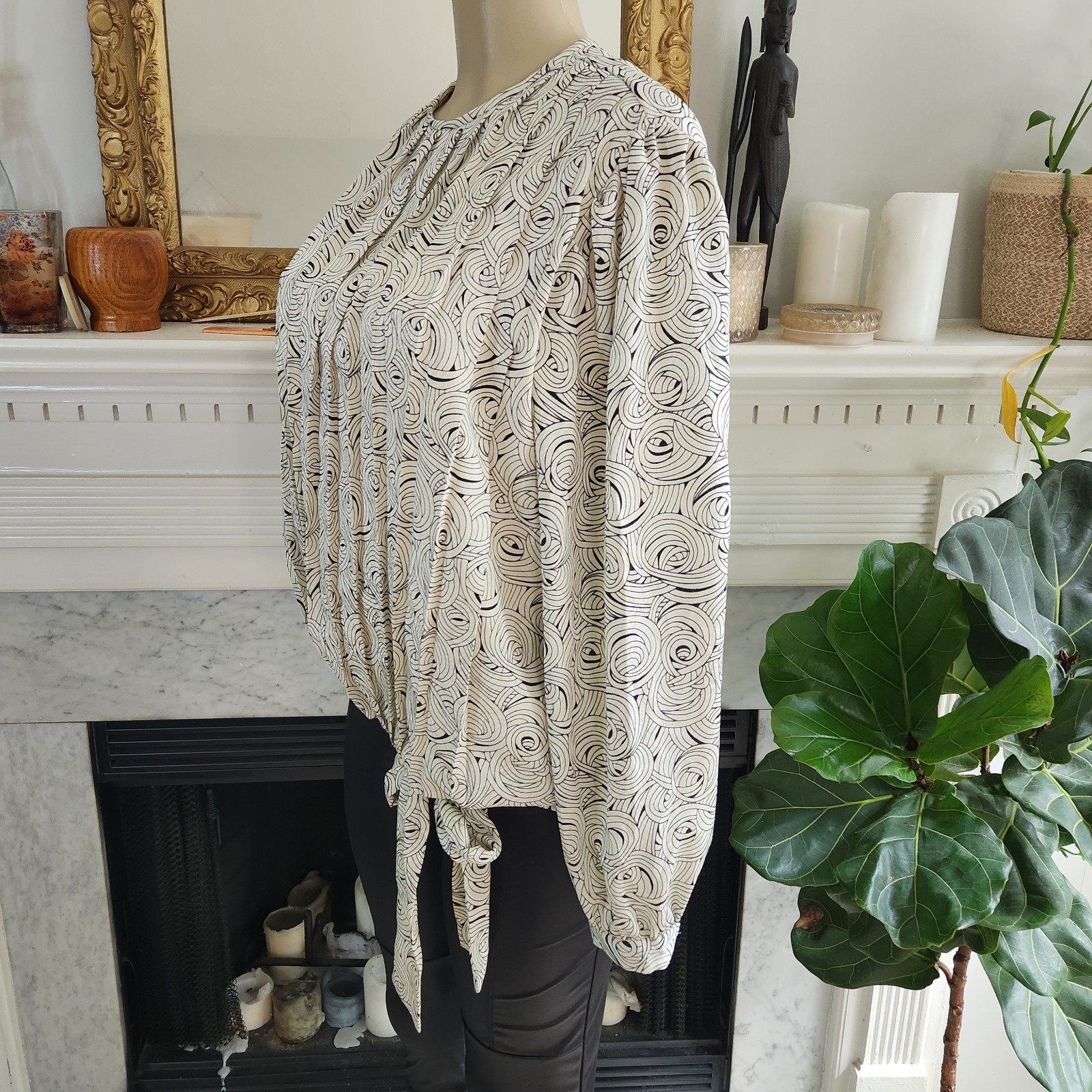 Vintage 80s Antique White Black Pleated Top Geometric Corpcore Retro Size 10