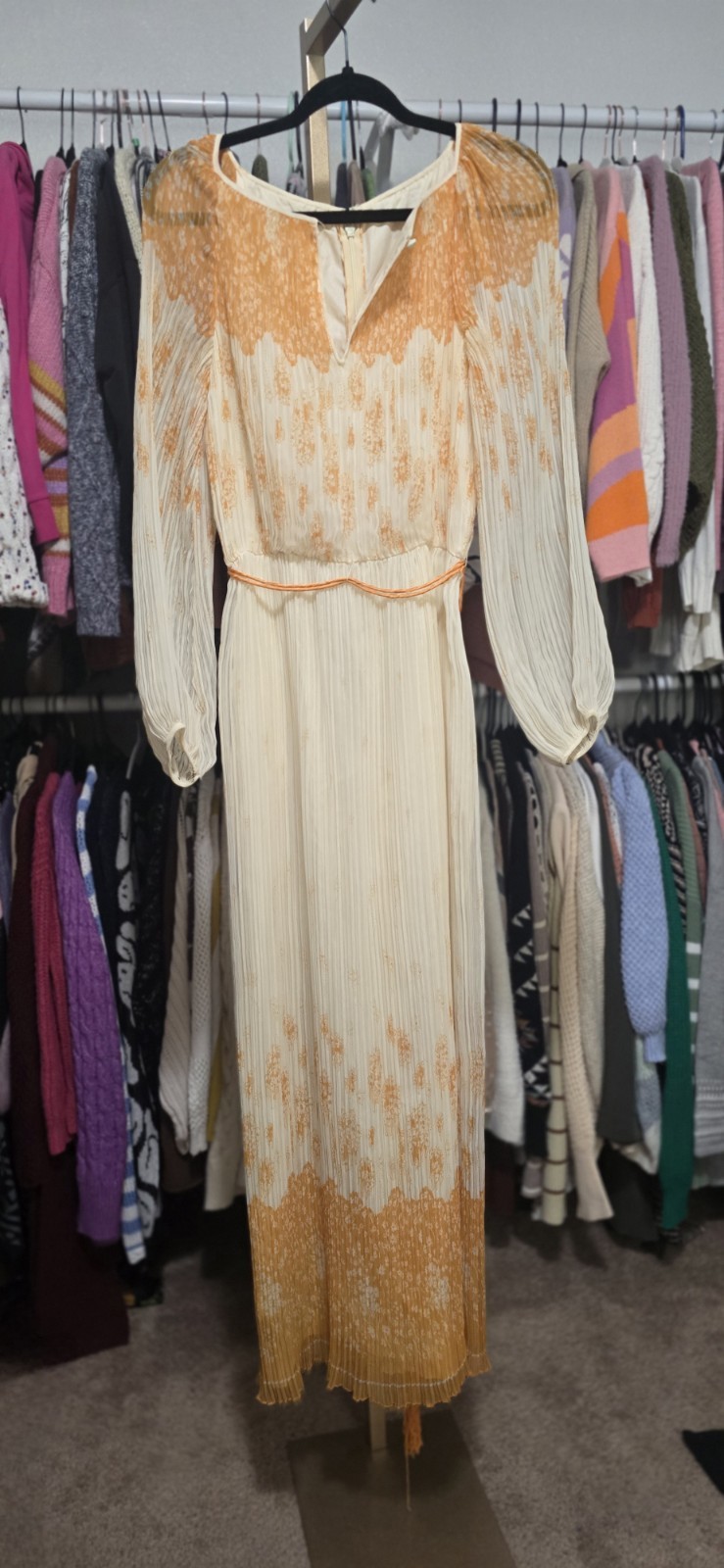 1970s Vintage Marita By Anthony Muto – Pleated Dress -19″ P2P