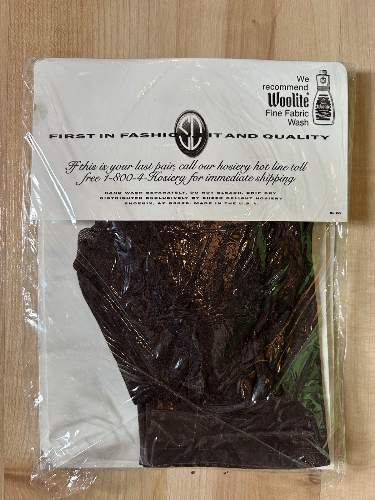 Vntg 1970’s Sheer Delight SD Exquisite Hosiery Pantyhose Chocolate Size 3 Queen
