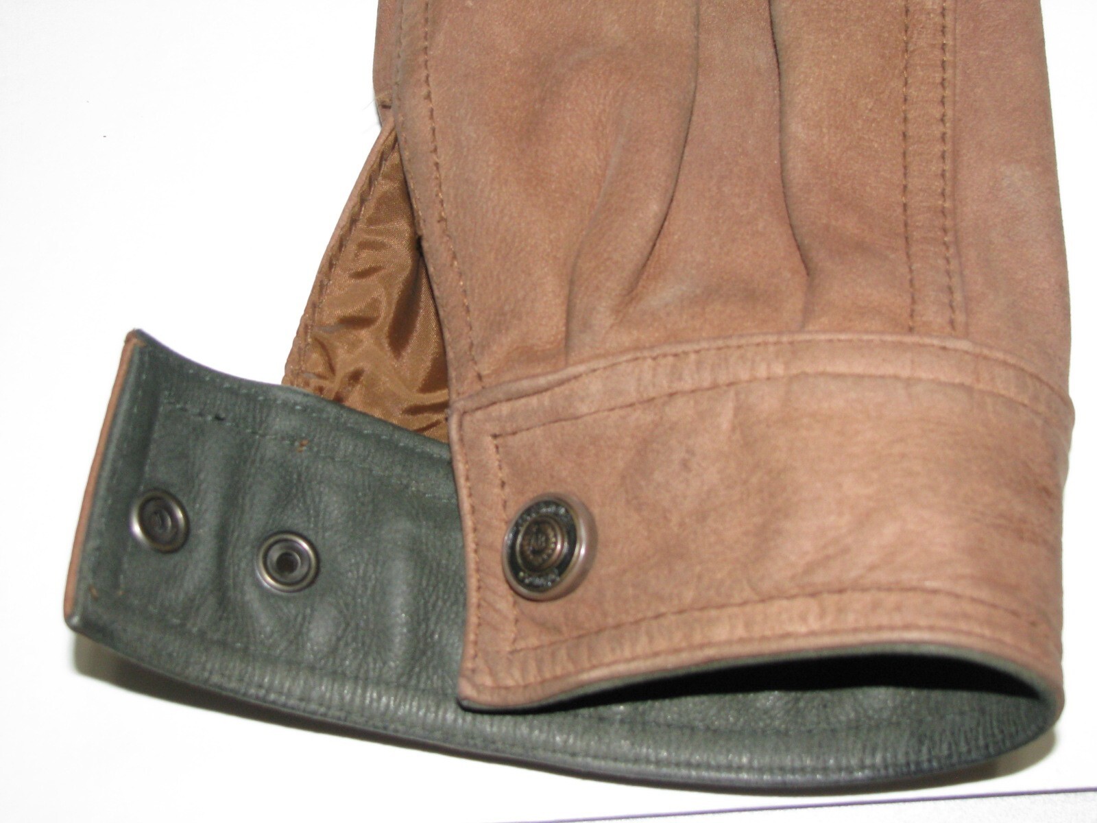Women’s Vtg Wilsons Adventure Bound Brown Leather Jacket-ZipOut Lining 1980s M