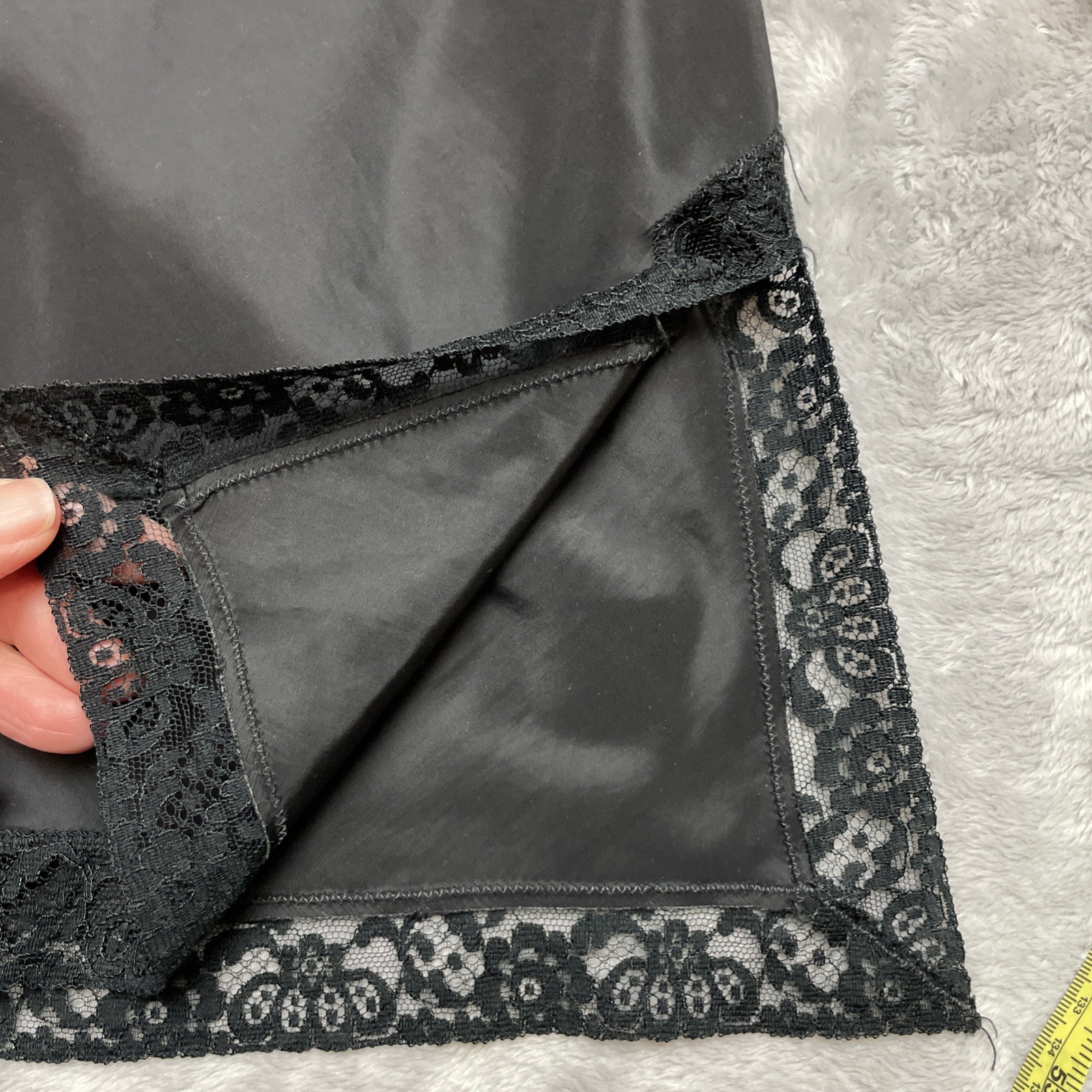 Vintage Saucy Barbizon Womens Slip Dress Sz 20.5/L Black Lace Bodice Coquette