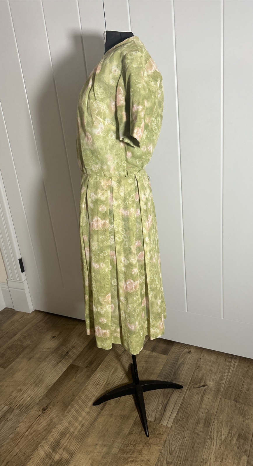 Vintage 1950’s Jean Lang Original Green Floral Print Dress