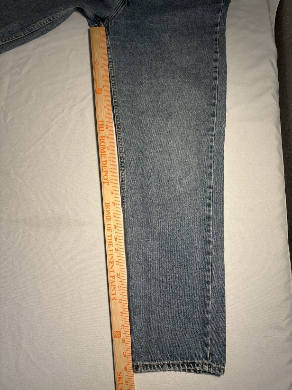 Vintage Orange Tab 960 Loose Fit Straight Leg Levi’s Jeans Size 8, 26×30, USA