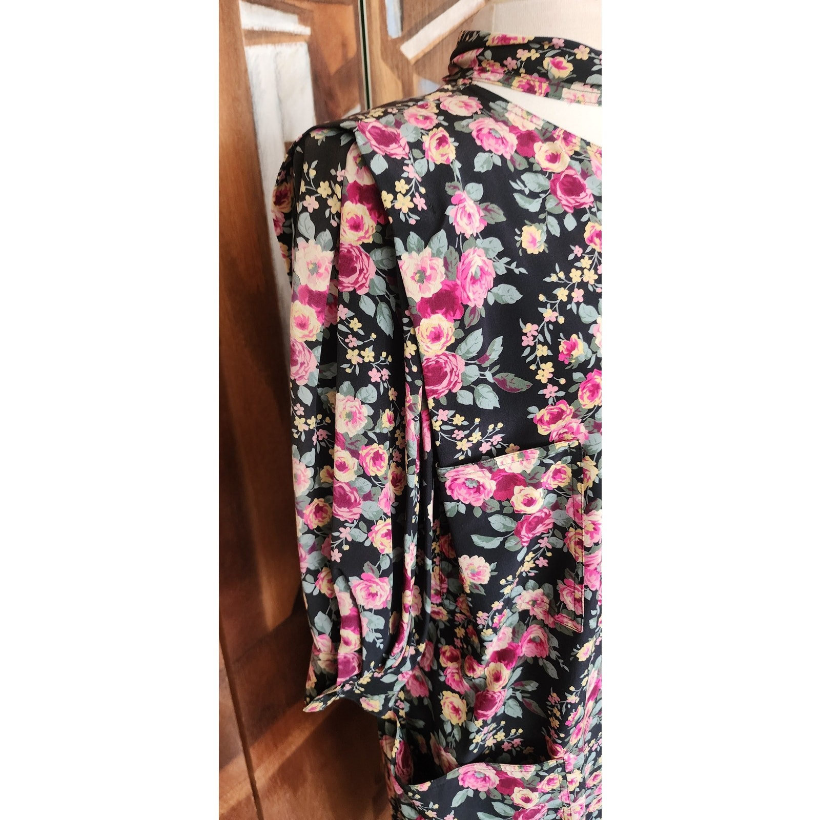 Vintage 1980s UNGARO Silk Floral Print Dress Necktie Sash Button Down Front
