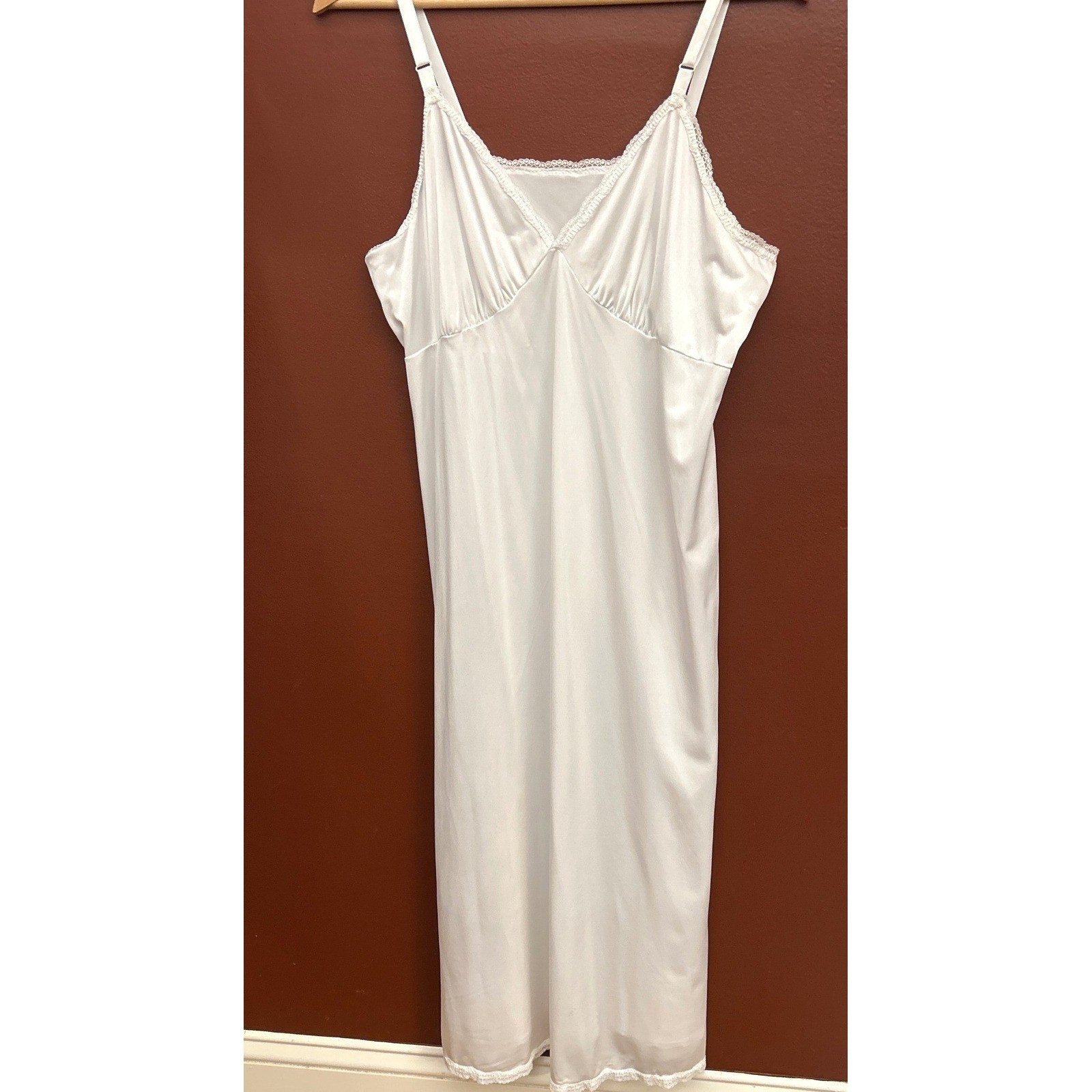Vintage Shadowline Full Slip Dress Coquette Angelcore White Lace Trim 40 28