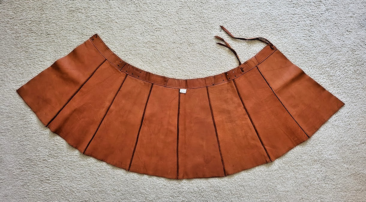 VTG. Handmade Natural Tanned Cow Hide Leather BOHO/Western/Cowgirl Skirt Small