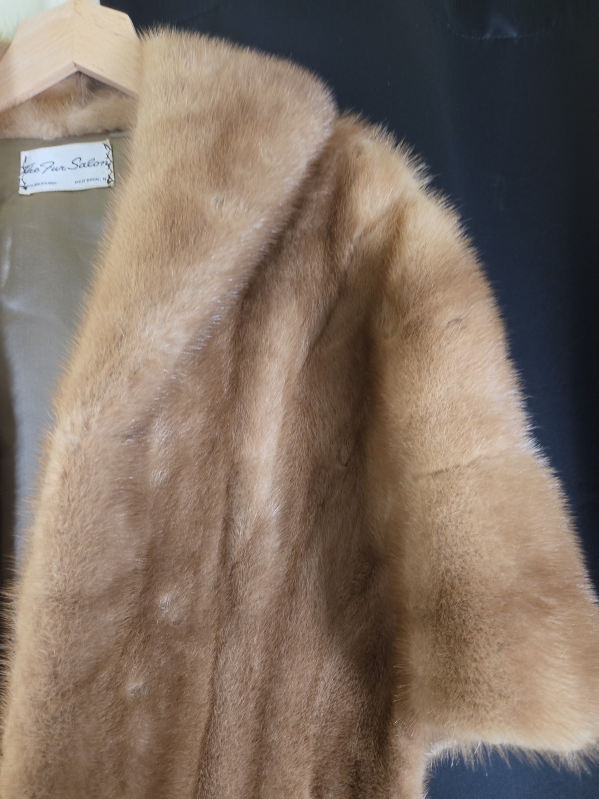 Vintage 70s The Fur Salon Women’s Tan Genuine Mink Fur Coat Mob Wife Old Money