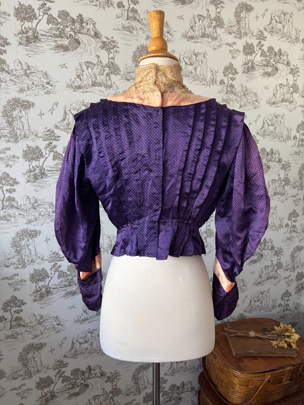 Rare Antique 1900s Edwardian Purple Silk Blouse Lace High Neck and Peach Velvet