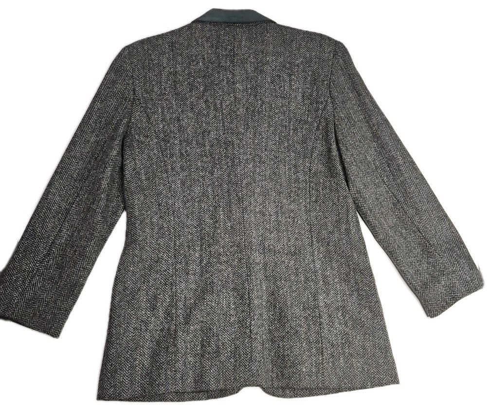 VINTAGE INTERNATIONAL SCENE WOOL AND SUEDE COAT (98)