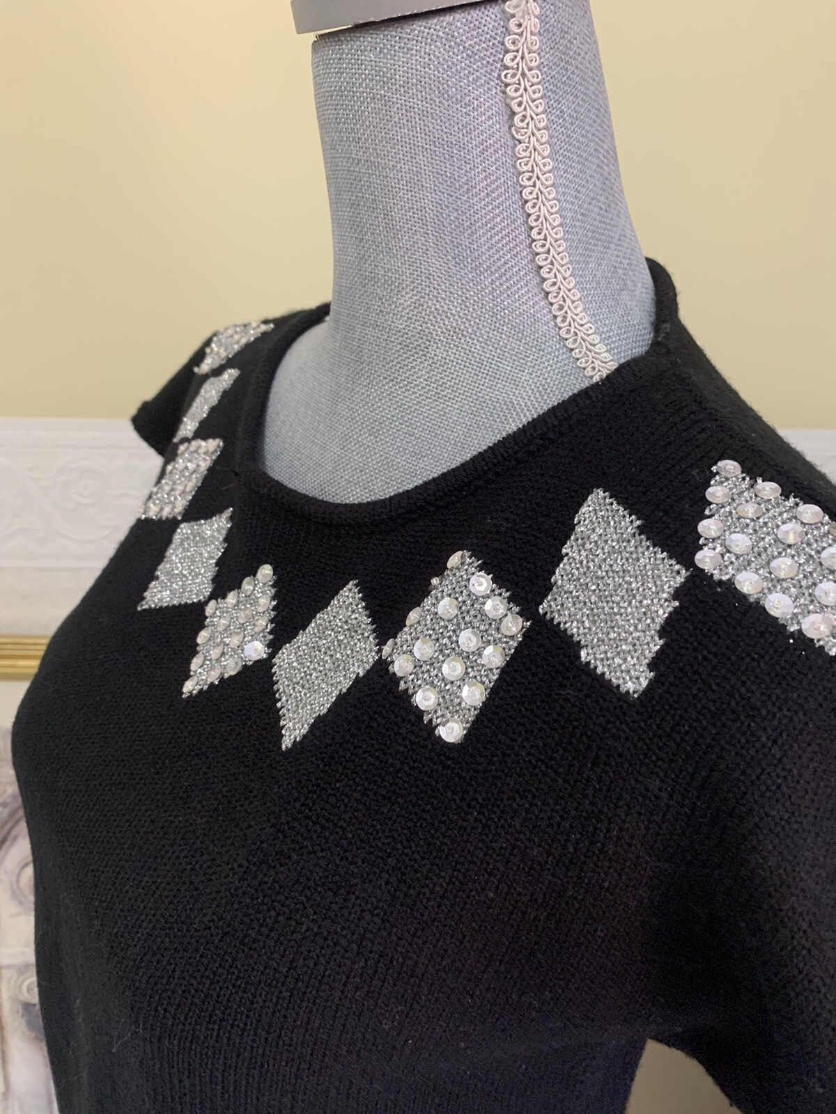 Vintage Gladys Bagley Black Sweater w Silver Triangular Sequined Neckline Size S